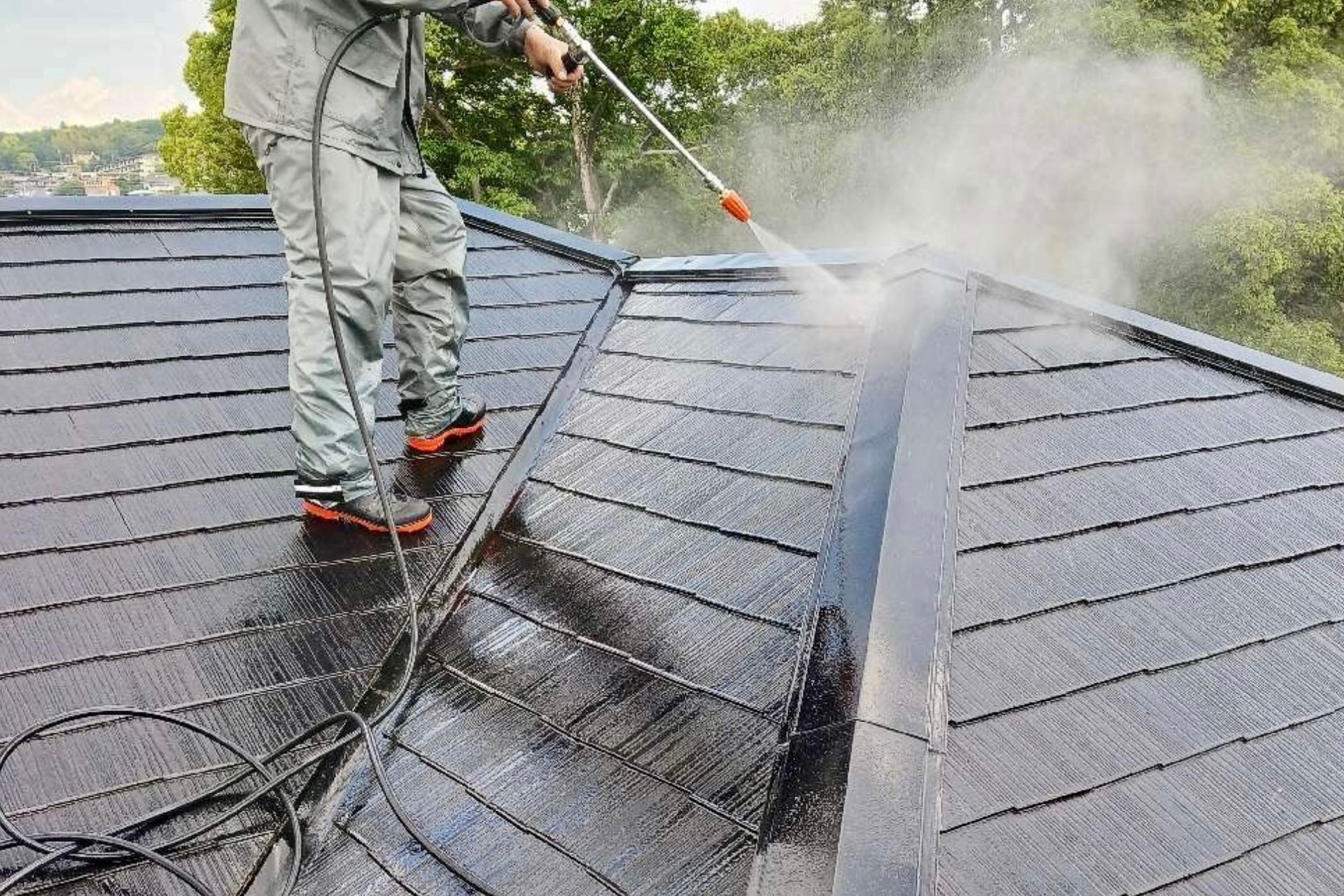 足場設置・洗浄・下地補修